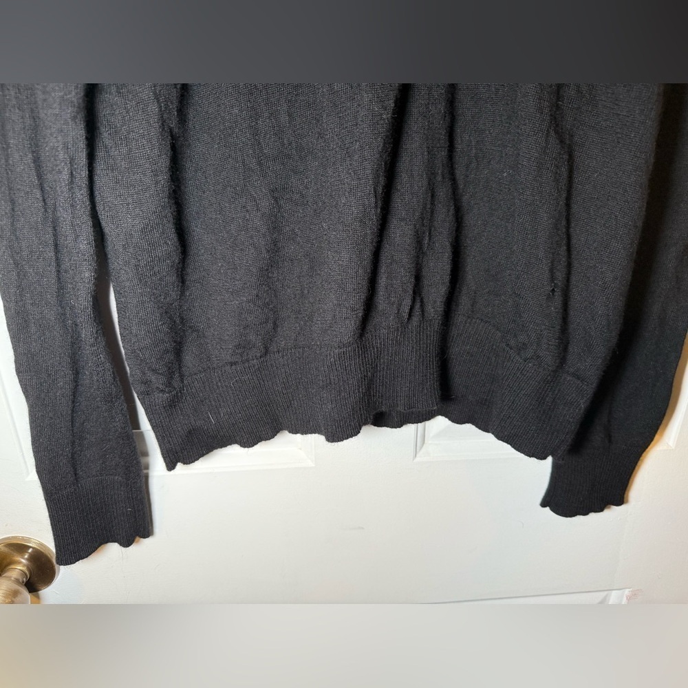Banana Republic Men's Sweater Extra Fine Merino Wool Large Black V Neck - Picture 2 of 6